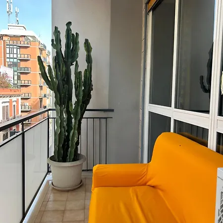 Nancy's Apartman Bari